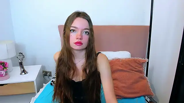 GraceLips online show from 02/22/25, 09:12