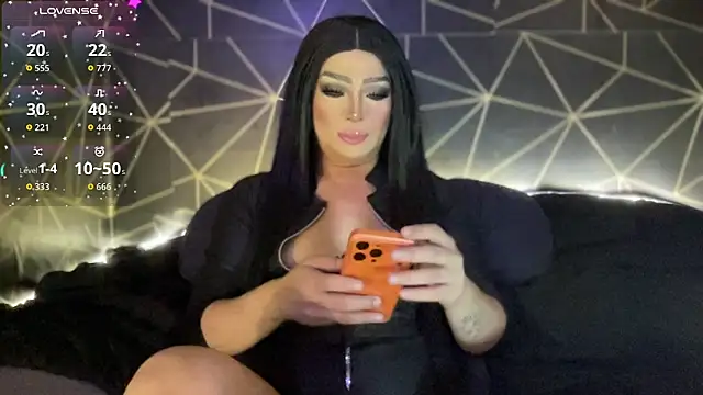 Snapshot of myfruitisswelling chatting on 11/06/25, 04:46 myfruitisswelling online show from 11/06/25, 04:46