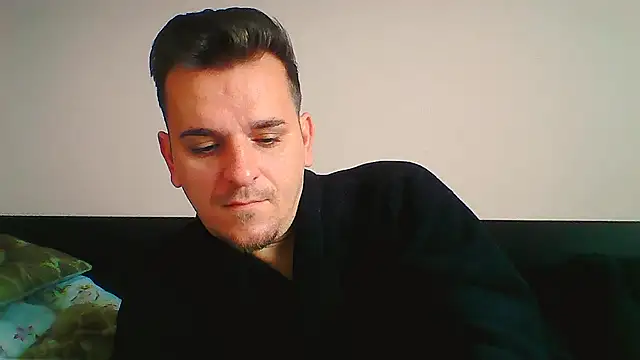 Huge cock22cm online show from 11/19/25, 08:47