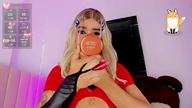 Snapshot of ladytslatina chatting on 03/08/26, 05:44 ladytslatina online show from 03/08/26, 05:44