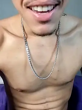 MicaelRian69 online show from 03/15/25, 08:43