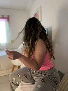 melanny10 online show from 01/19/25, 08:18