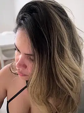 melanny10 online show from 02/02/25, 11:30