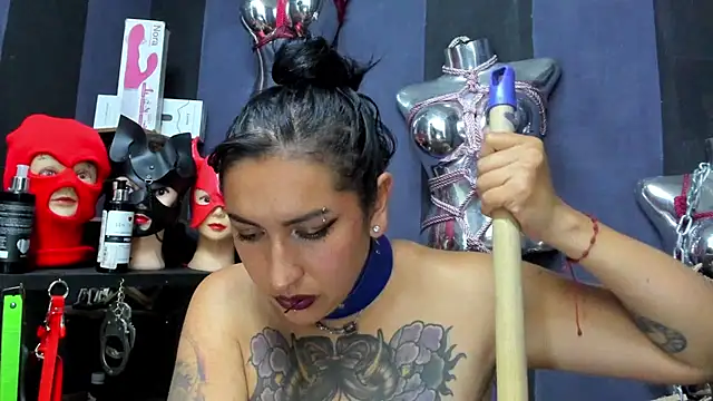 LucyStrike  online show from 03/01/25, 01:43