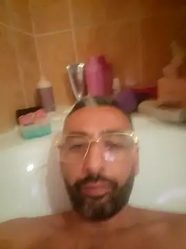 goldenhead1 online show from 02/09/26, 03:21