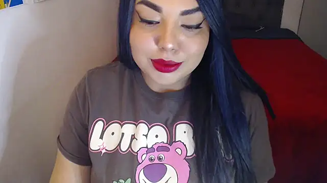 Snapshot of Internacionalist7 chatting on 10/24/25, 04:14 Internacionalist7 online show from 10/24/25, 04:14