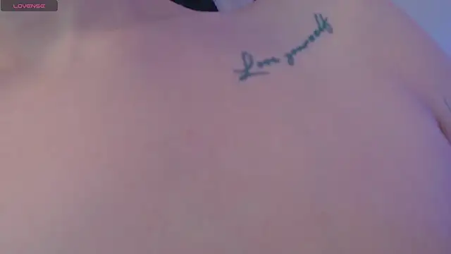 Snapshot of jesselines_ chatting on 02/16/26, 08:05 jesselines online show from 02/16/26, 08:05