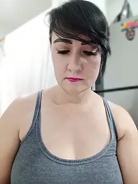 taalia online show from 04/11/26, 02:05