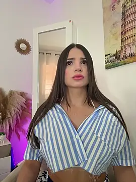 Ashleyjenner  online show from 12/04/25, 08:50