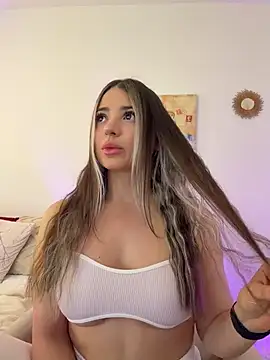 Ashleyjenner  online show from 04/16/26, 02:51