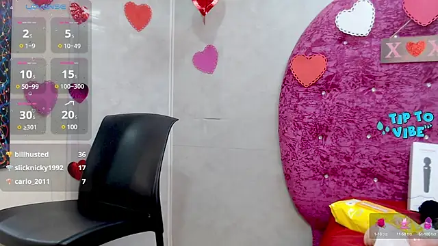 Litzy Curly online show from 02/19/25, 05:49