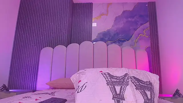 hot dione online show from 03/28/26, 07:13