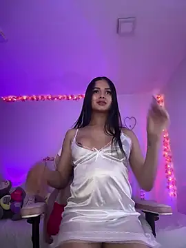 alee lenoxx online show from 07/15/26, 10:48