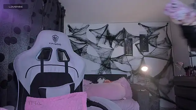 satanbabee online show from 10/20/25, 11:16