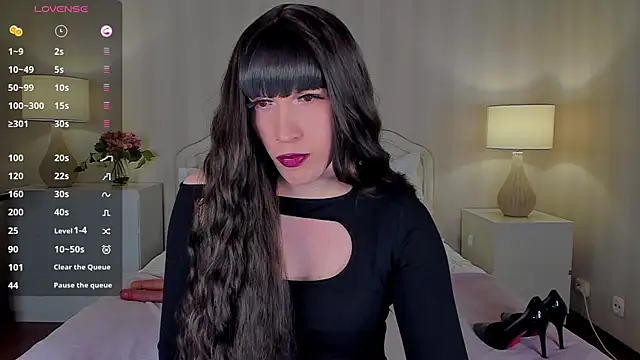 Snapshot of valeriasecret chatting on 12/18/24, 05:04 valeriasecret online show from 12/18/24, 05:04