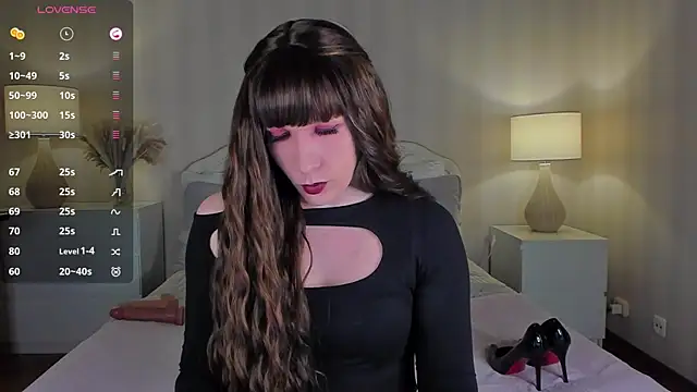 Snapshot of valeriasecret chatting on 03/02/25, 05:01 valeriasecret online show from 03/02/25, 05:01