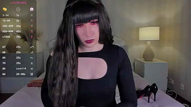 Snapshot of valeriasecret chatting on 03/15/25, 05:08 valeriasecret online show from 03/15/25, 05:08