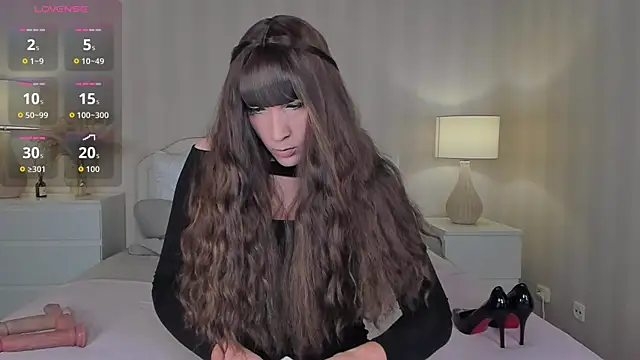 Snapshot of valeriasecret chatting on 10/08/25, 05:16 valeriasecret online show from 10/08/25, 05:16