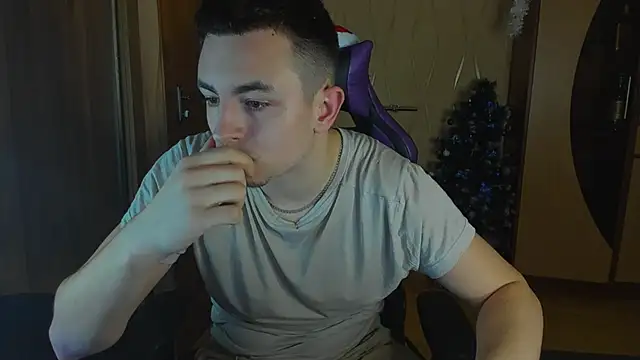 bigmark033 online show from 01/10/25, 01:41