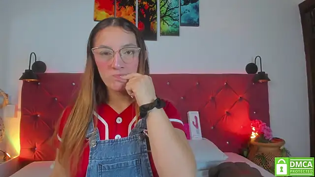 Ruth harvey  online show from 02/11/26, 01:27