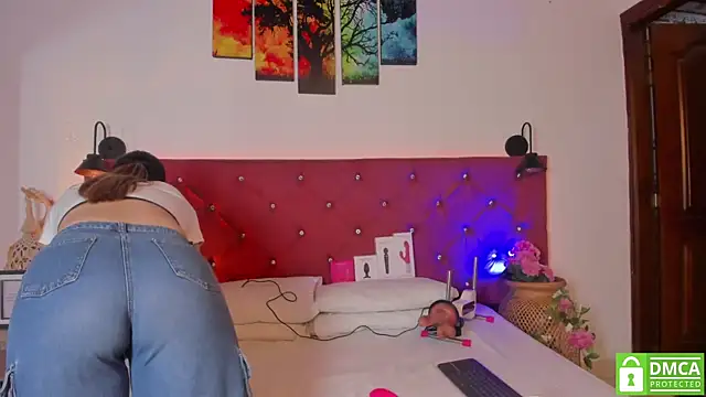 Ruth harvey  online show from 04/21/26, 12:33