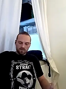VitaminmanFL online show from 10/06/25, 12:19