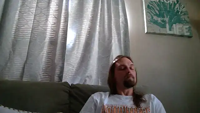 VitaminmanFL online show from 11/11/25, 03:01