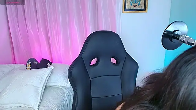 Alessandraa ferri  online show from 04/18/26, 11:27