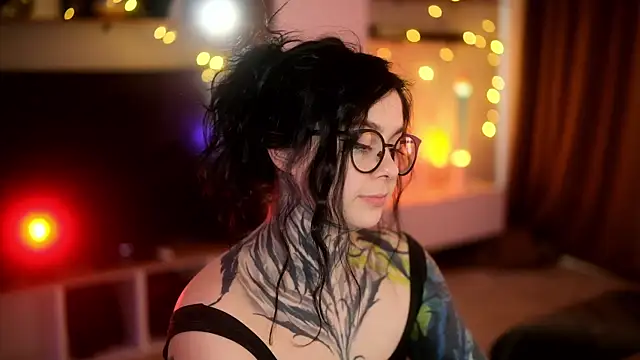 Snapshot of AcidPie chatting on 03/08/25, 06:32 AcidPie online show from 03/08/25, 06:32