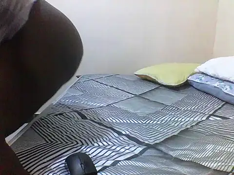 princess-cutie12 online show from 10/28/25, 01:03