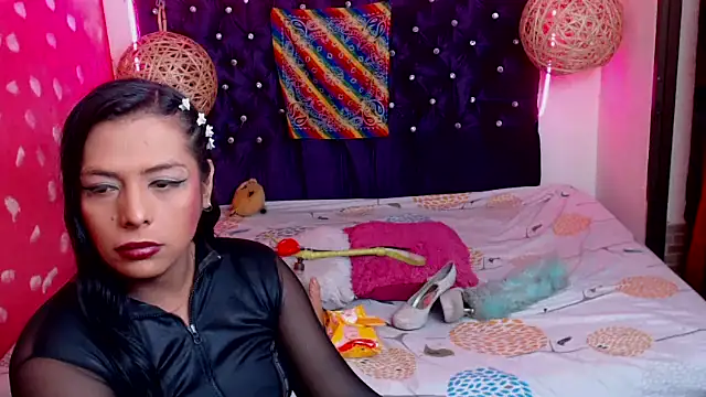 EmilyTsSweet online show from 02/12/25, 06:19