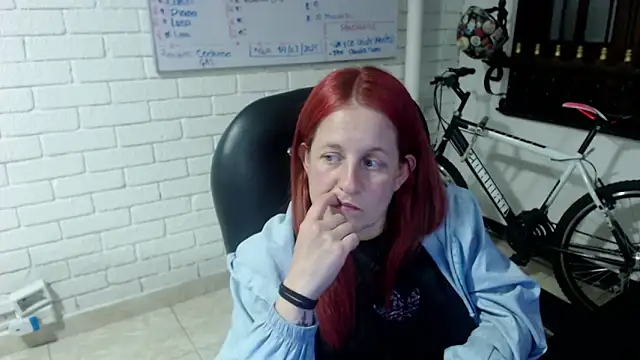 ViioletaMora online show from 03/04/25, 01:45