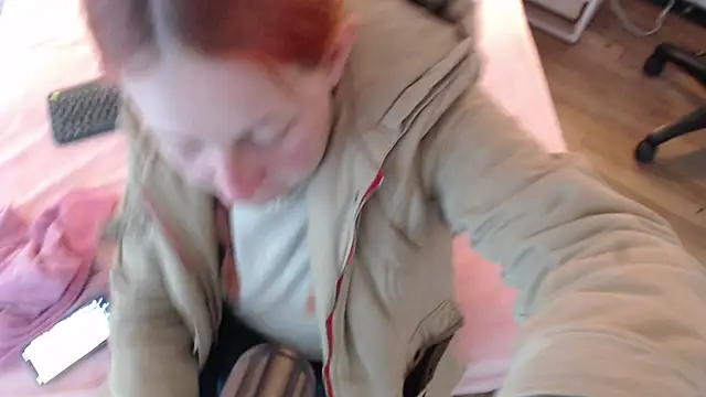 ViioletaMora online show from 03/22/25, 08:37