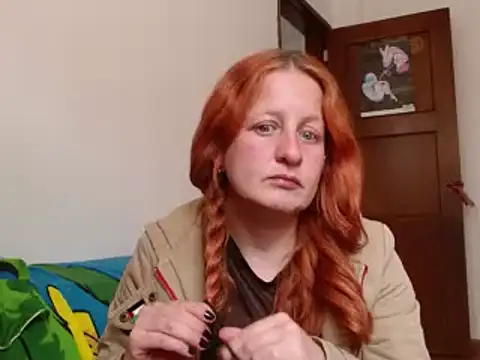 ViioletaMora online show from 10/16/25, 06:09