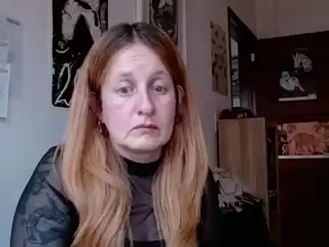 ViioletaMora online show from 04/20/26, 10:22