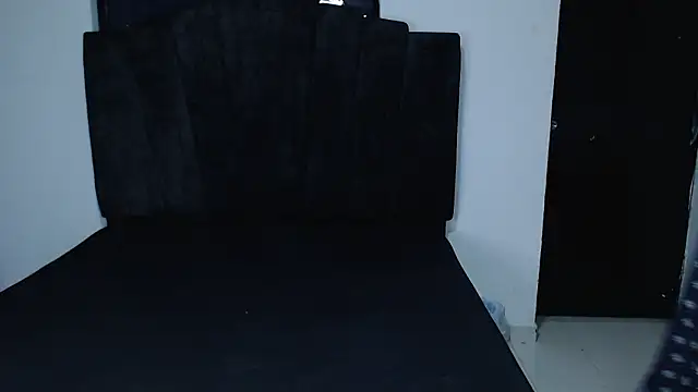 Ariel Zeo1 online show from 03/17/26, 07:50