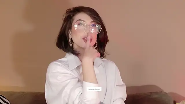 Hannah Borbon online show from 03/08/26, 03:32