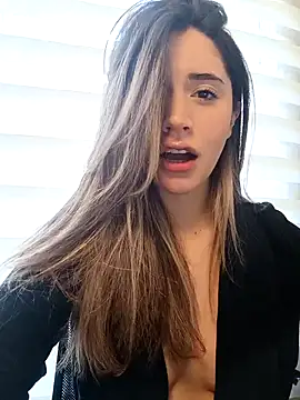 maliciaworld online show from 01/22/25, 05:17