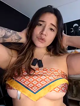 maliciaworld online show from 04/14/26, 04:46