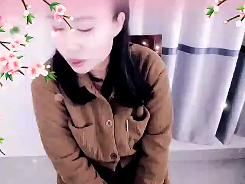 Snapshot of xiaoxuer chatting on 12/09/24, 04:34 xiaoxuer online show from 12/09/24, 04:34