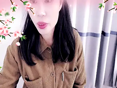 Snapshot of xiaoxuer chatting on 12/14/24, 04:34 xiaoxuer online show from 12/14/24, 04:34