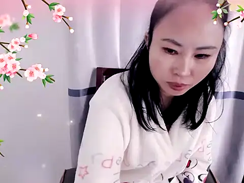 Snapshot of xiaoxuer chatting on 12/16/24, 03:51 xiaoxuer online show from 12/16/24, 03:51