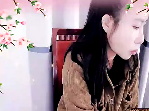 Snapshot of xiaoxuer chatting on 12/24/24, 04:22 xiaoxuer online show from 12/24/24, 04:22