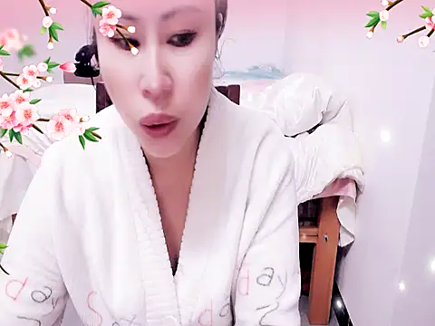 Snapshot of xiaoxuer chatting on 02/27/25, 04:41 xiaoxuer online show from 02/27/25, 04:41