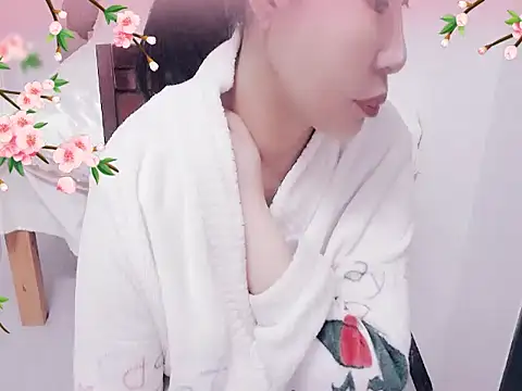 Snapshot of xiaoxuer chatting on 03/20/25, 05:02 xiaoxuer online show from 03/20/25, 05:02