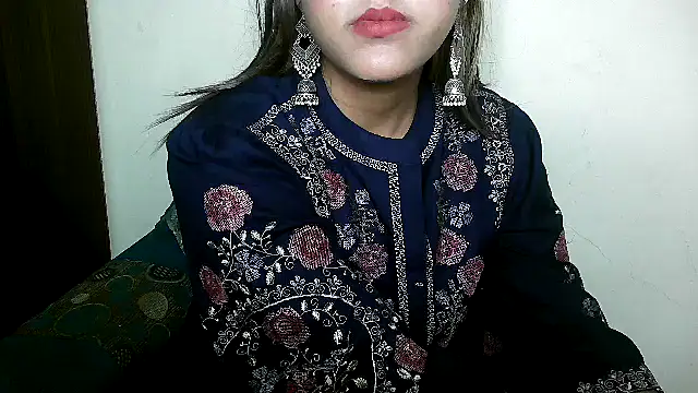 Snapshot of Princess_noorjahan chatting on 03/01/25, 09:48 Princess noorjahan online show from 03/01/25, 09:48