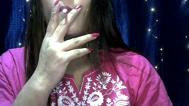 Princess noorjahan online show from 04/13/26, 02:22