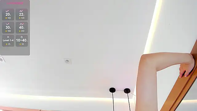 Salomethompson- online show from 02/20/25, 07:08