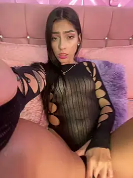 Ema azel online show from 12/14/24, 01:59