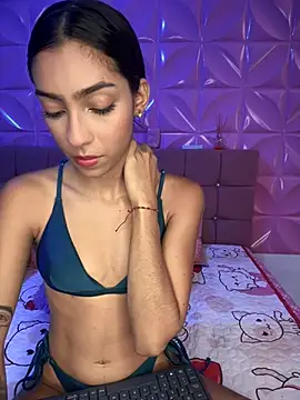 Ema azel online show from 01/04/25, 01:42